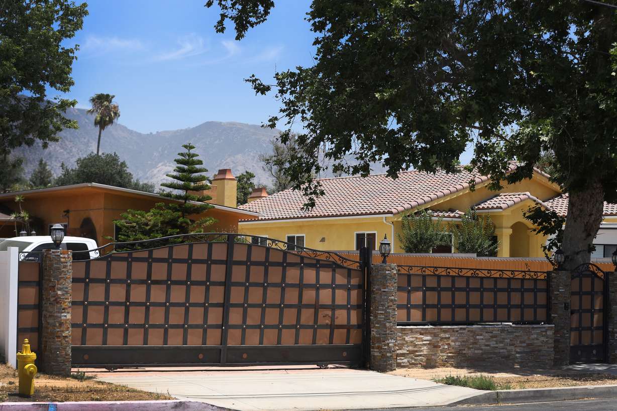 Monte Merz and his fifth wife, Ina, lived at 13350 Gladstone Ave. in Sylmar, California, until he killed her in the street and then took his own life directly afterward in 1965. Los Angeles police detective Rachel Evans recently named Merz as the killer of Barbara Jepson and her unborn child in 1956.