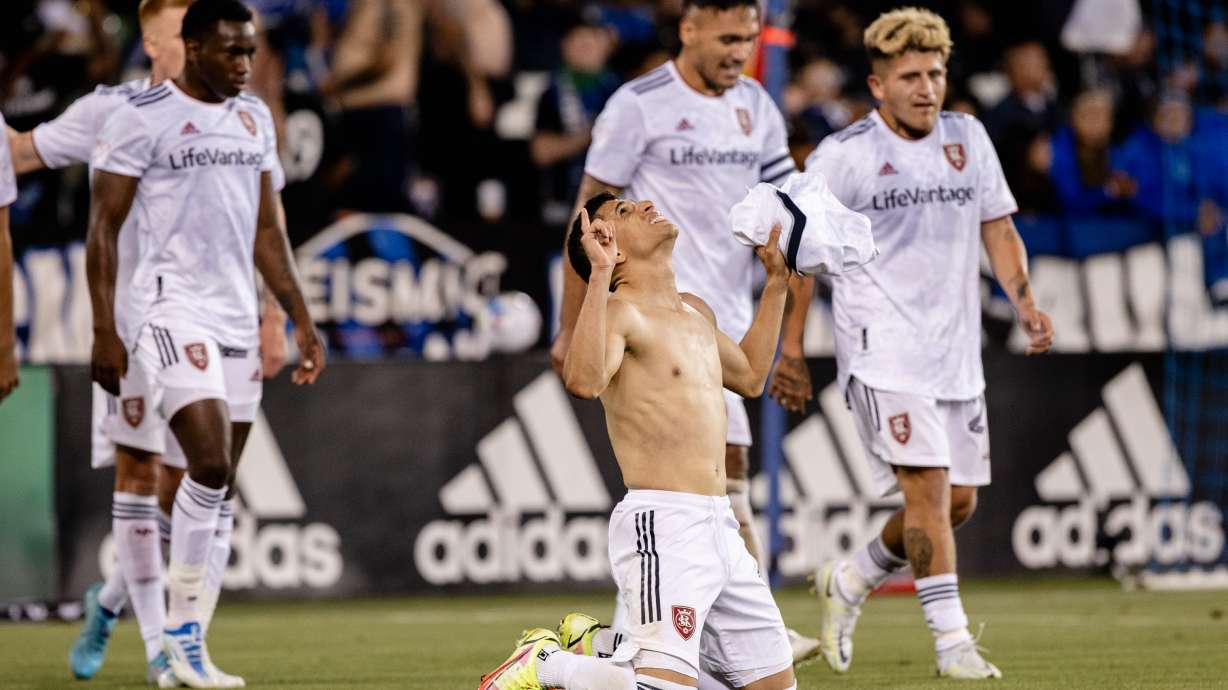 Jefferson Savarino celebrates his stoppage-time equalizer against San Jose.