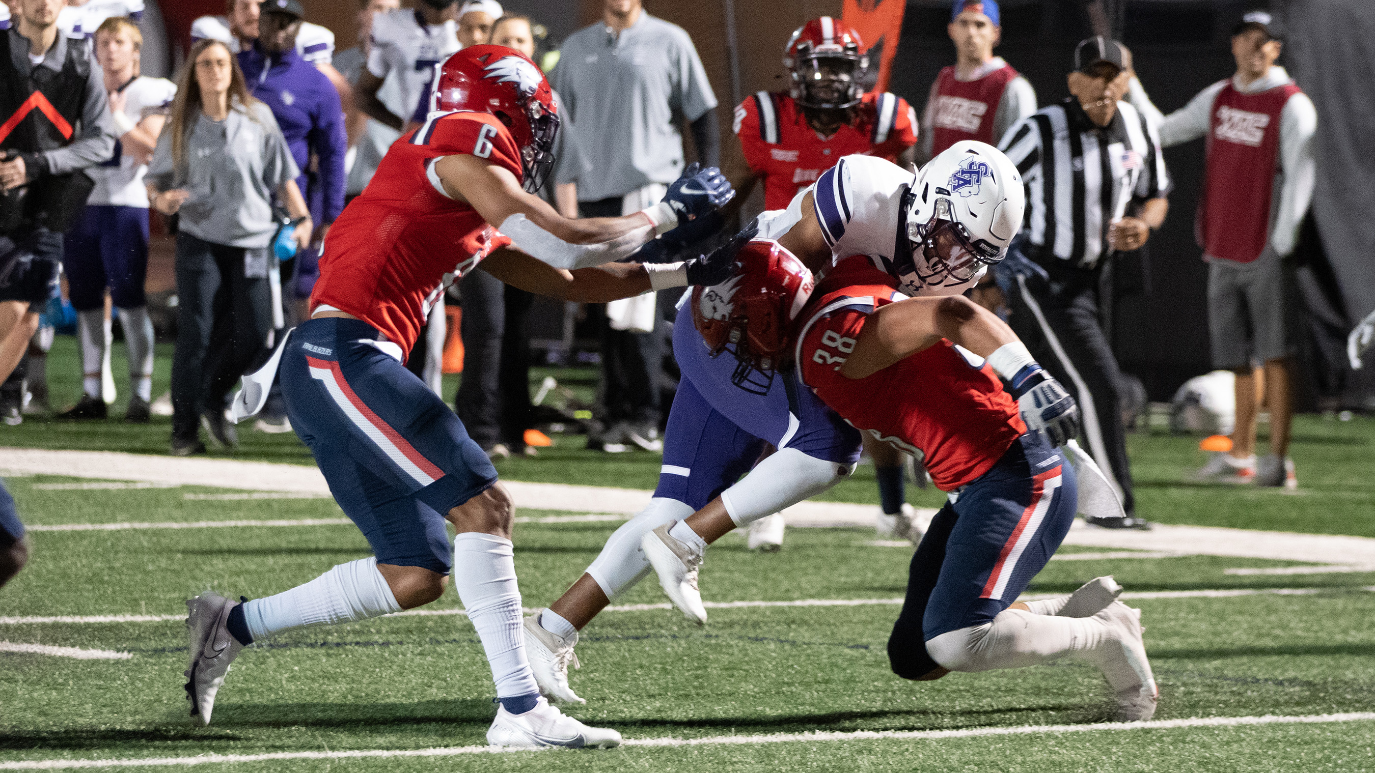 FB - Grayson and Leota Named to 2022 Preseason All-WAC Team - Utah Tech  University Athletics