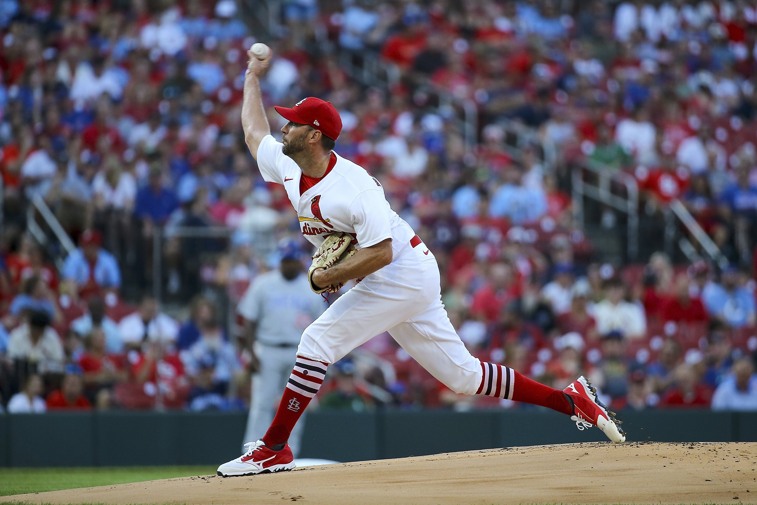 St. Louis Cardinals starting pitcher Adam Wainwright delivers during the first inning of the team's baseball game against the Chicago Cubs on Tuesday, Aug. 2, 2022, in St. Louis. 