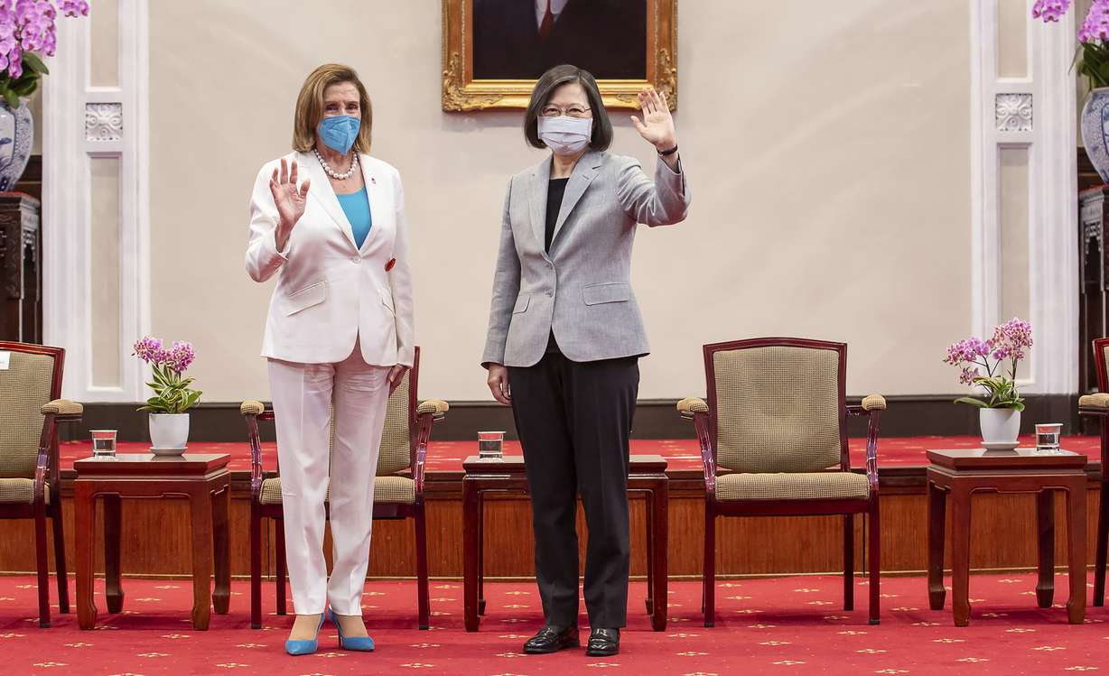 U.S. House Speaker Nancy Pelosi, left, and Taiwanese President President Tsai Ing-wen wave during a meeting in Taipei, Taiwan, Wednesday.