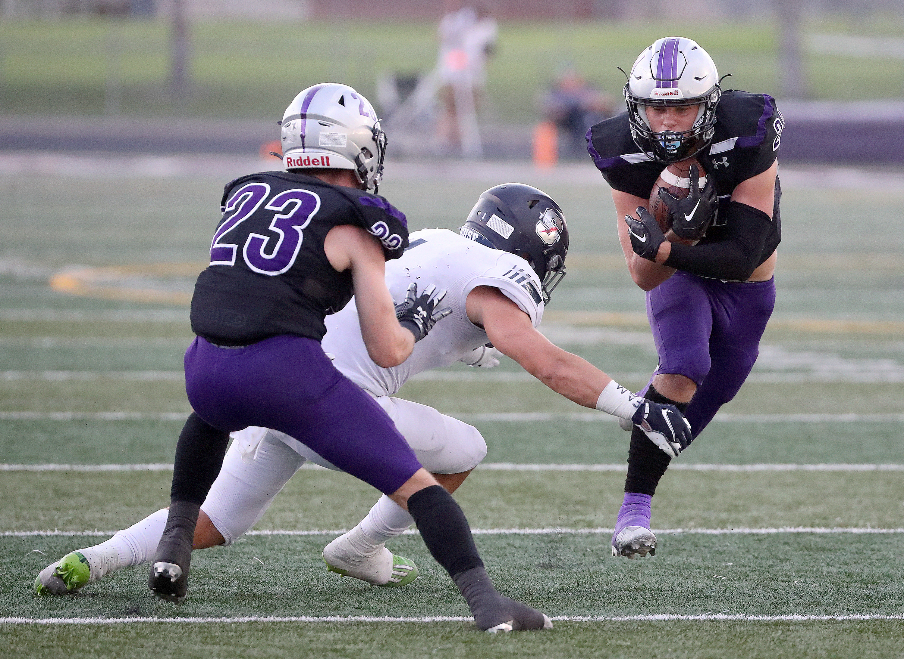 Syracuse plays Riverton in a varsity football game at Riverton High School in Riverton on Friday, Aug. 12, 2022. Riverton won 27-25.