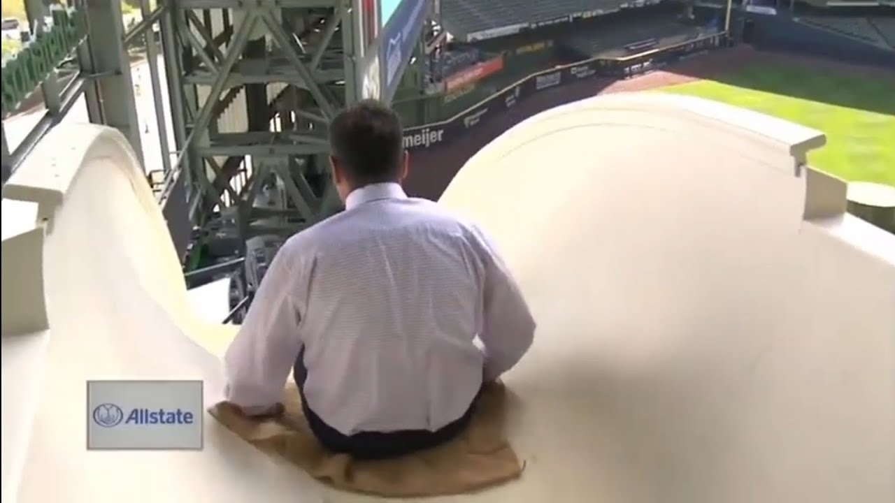 Dodgers Reporter Breaks Wrist and Ribs Going Down Brewers' Slide