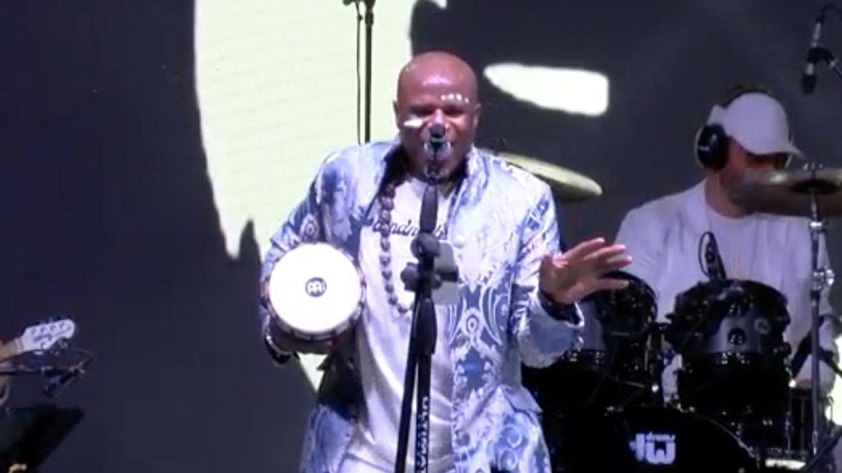 Alex Boyé als Headliner des 2. Konzerts zum Thema Suizidprävention und psychische Gesundheit Alex Boyé als Headliner des 2. Konzerts zum Thema Suizidprävention und psychische Gesundheit