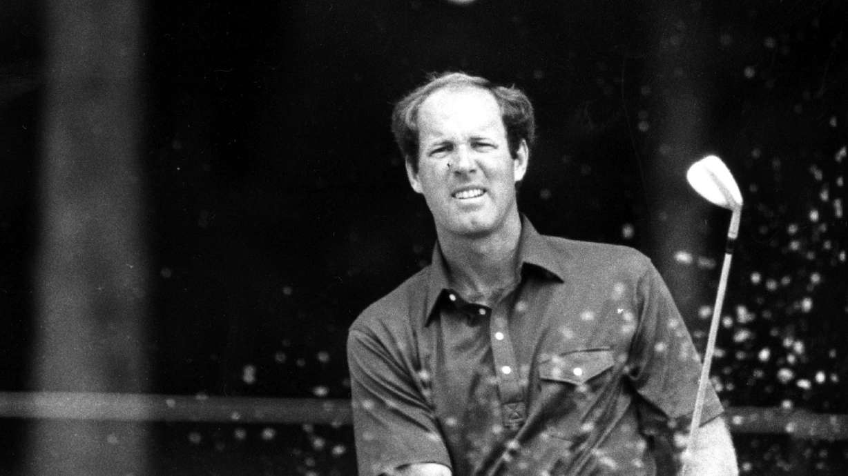 FILE - In this May 24, 1980, file photo, Tom Weiskopf wedges from the first green during the third round of the Memorial Tournament at Muirfield Village Golf Club in Dublin, Ohio. Weiskopf has died of pancreatic cancer. His wife says Weiskopf died Saturday, Aug. 20, 2022 at their home in Big Sky, Montana.