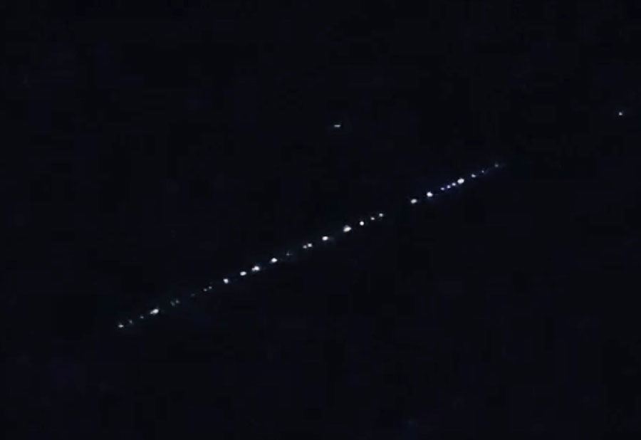 A row of lights seen in the sky of eastern Idaho.