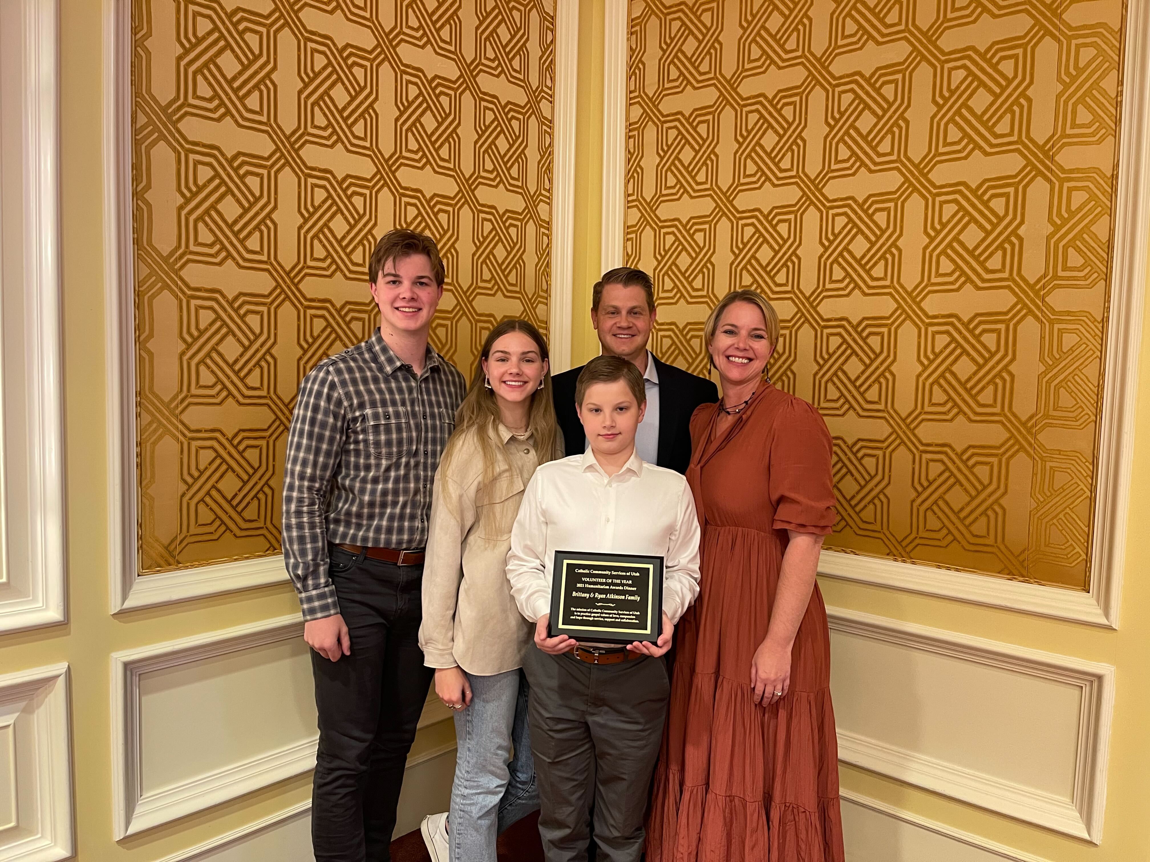 Awardco is giving away $1,000 to deserving Utahns
