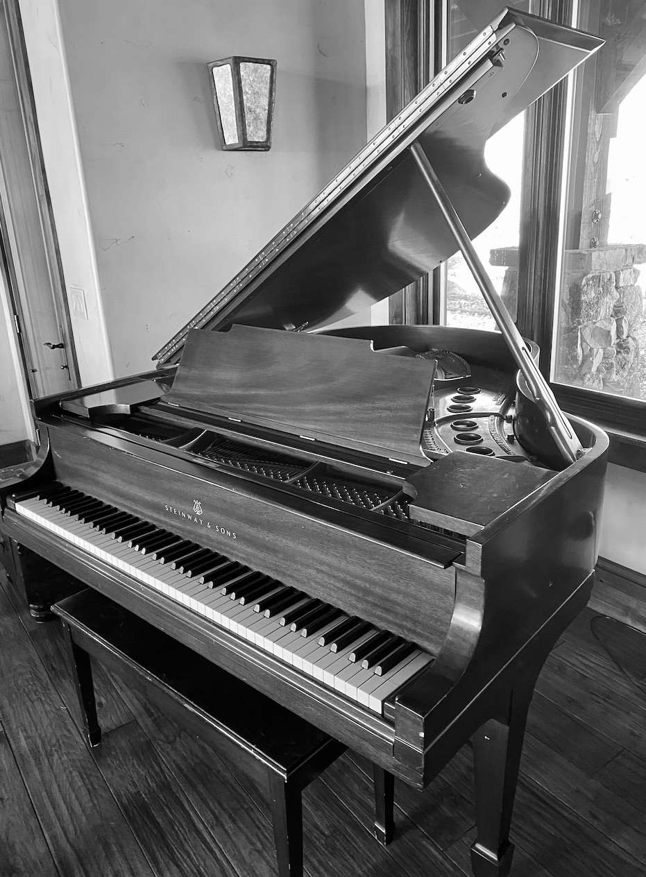 A Steinway grand piano was donated by a Utah couple to a 15-year-old musician in Farmington.