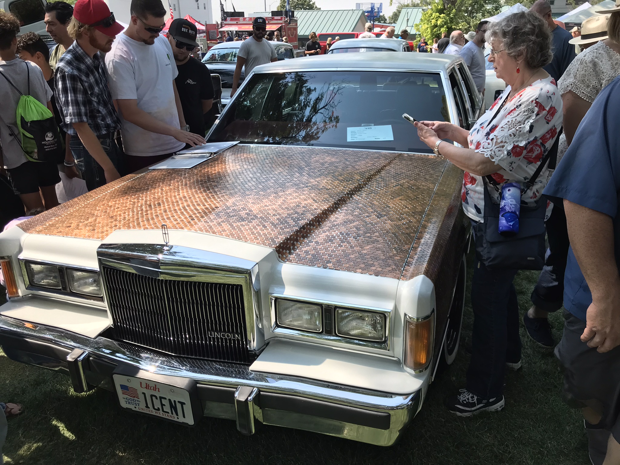 Car show drives Brigham City Peach Days