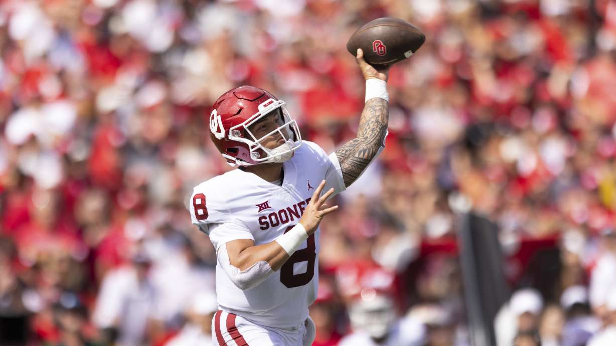 Oklahoma quarterback Dillon Gabriel (8) passes the ball against Nebraska during the first half of an NCAA college football game Saturday, Sept. 17, 2022, in Lincoln, Neb.