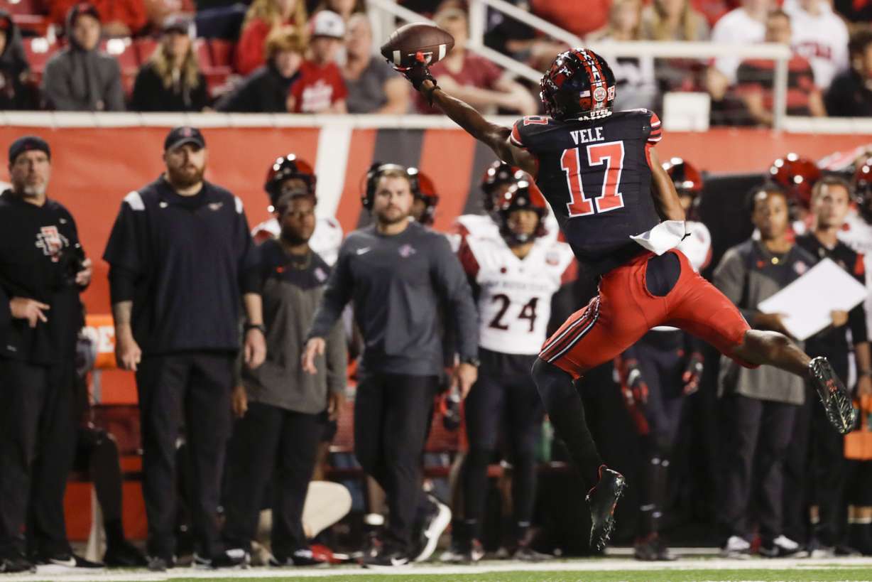 Devaughn Vele (17) of the Utah Utes misses a catch while playing the San Diego State Aztecs in Salt Lake City on Saturday, Sept. 17, 2022.