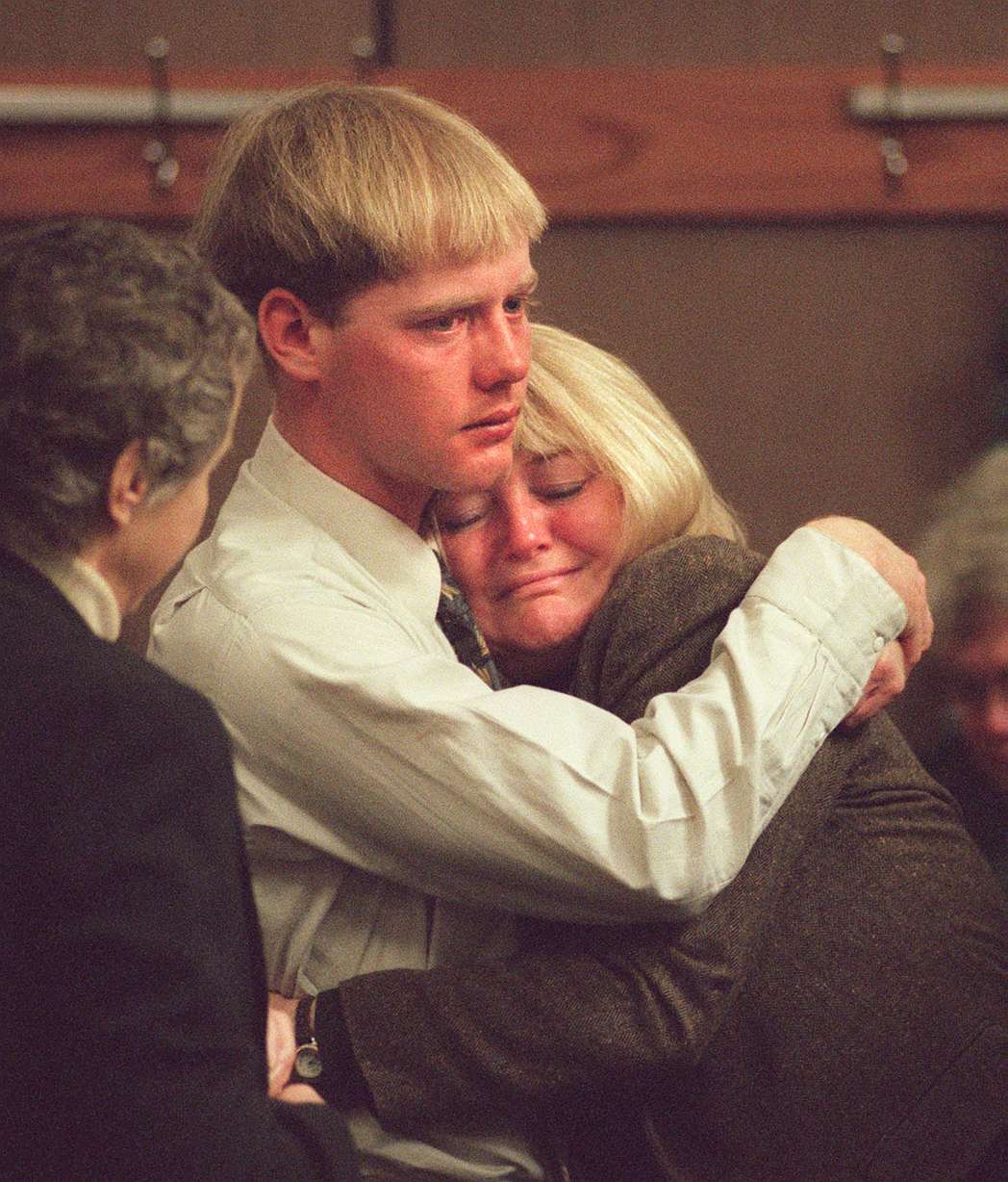 Sy Snarr and her son Trent Snarr, 23, hug after the sentencing of Jorge Benvenuto in the killing of their son and brother, Zachary Snarr, on Jan. 30, 1998.