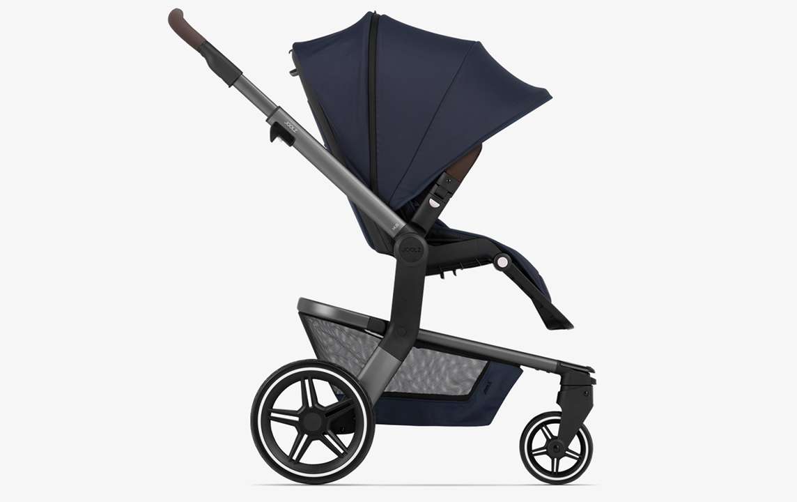 Joolz Hub+ lightweight stroller in navy blue.