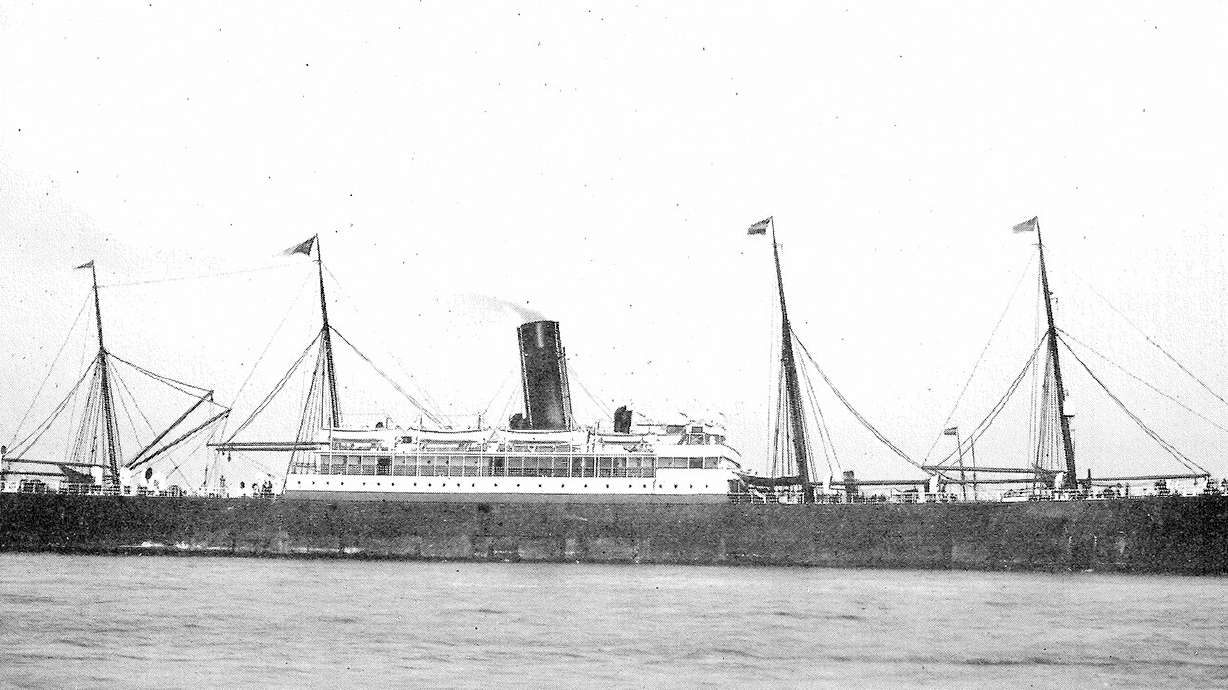 The wreck of the SS Mesaba that tried to warn the RMS Titanic of the iceberg that sank it on its maiden voyage has been found at the bottom of the Irish Sea. The ship was torpedoed while in convoy in 1918.