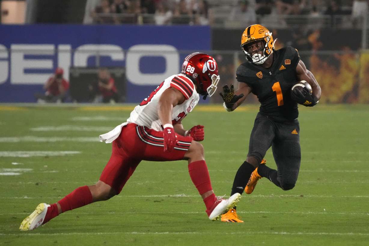 Arizona State running back Xazavian Valladay (1) during the second half of an NCAA college football game against Utah, Saturday, Sept. 24, 2022, in Tempe, Ariz.