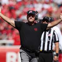 Canzano: Fire the football coach?! Cheers to one who stayed the course