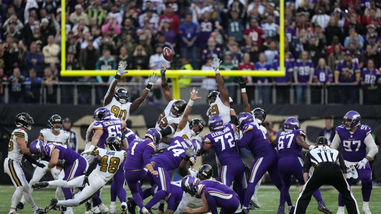 Minnesota Vikings place kicker Greg Joseph (1) kicks a field goal in the fourth quarter of an NFL match between Minnesota Vikings and New Orleans Saints at the Tottenham Hotspur stadium in London, Sunday, Oct. 2, 2022.
