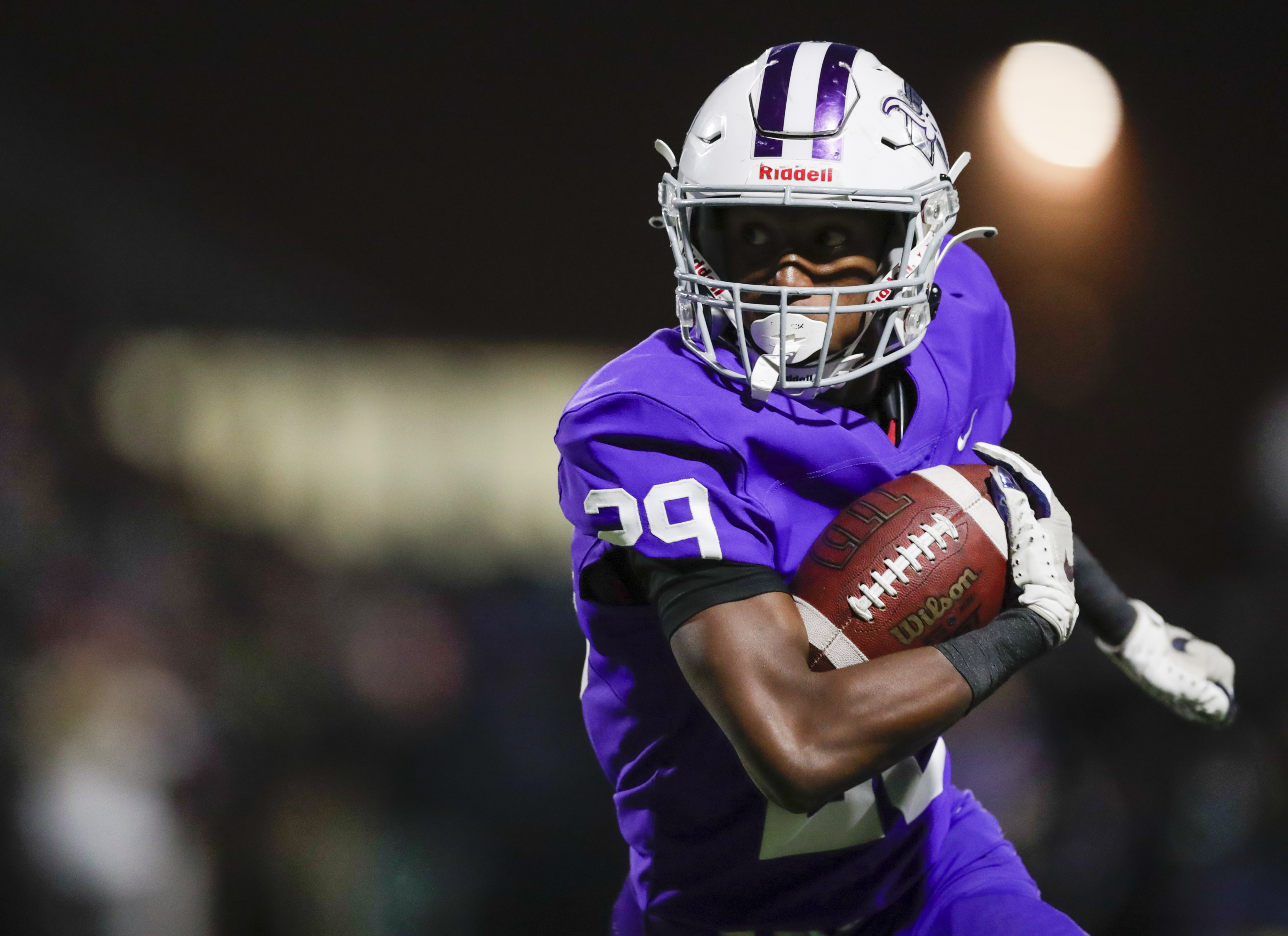 Lehi shocks American Fork in a weather-shortened rivalry win