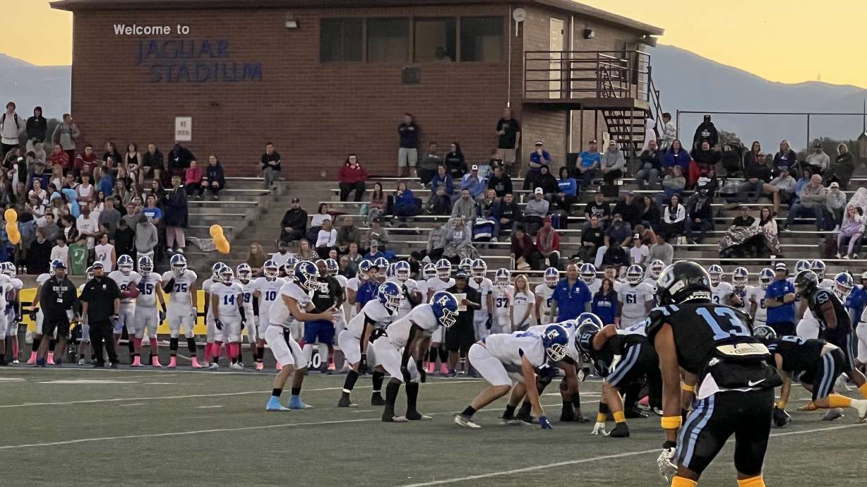Bingham quarterback Dallen Martinez prepares to receive the snap against West Jordan on Friday.
