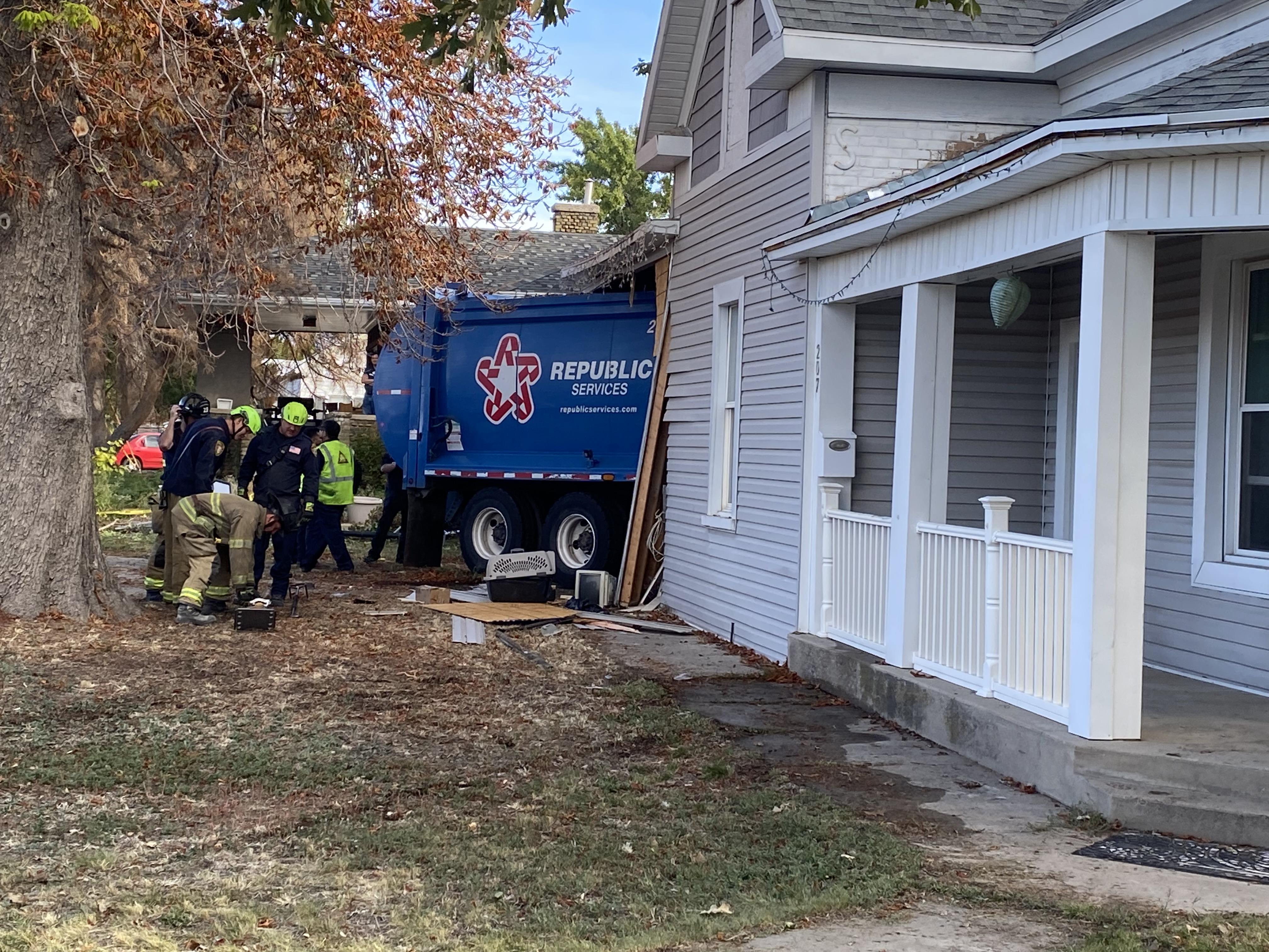 Spanish Fork man describes terrifying near miss after garbage truck