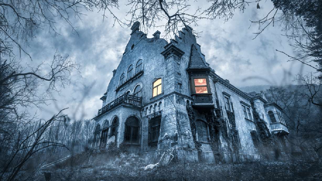 10 of Utah's best Halloween displays and spook alleys