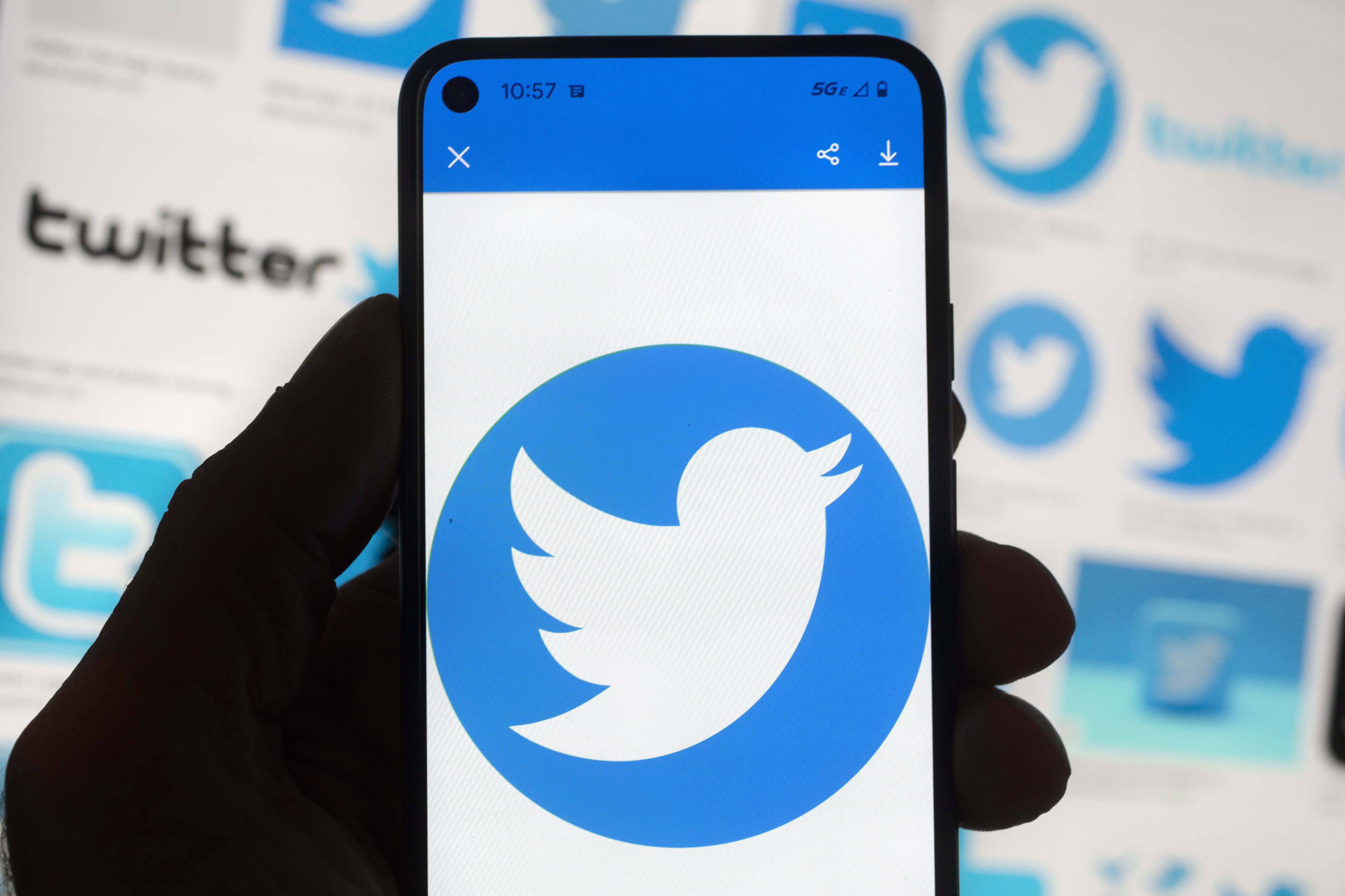 In an optimistic signal that the long-running saga might actually be coming to a close, on Monday Twitter reportedly froze its employees' access to equity stock accounts.