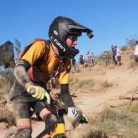 Fellow racers show support for Utah teen with eye condition