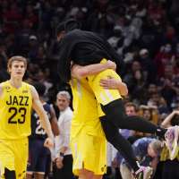 'You having fun yet?' Olynyk scoops Utah to win over New Orleans, Jazz keep winning