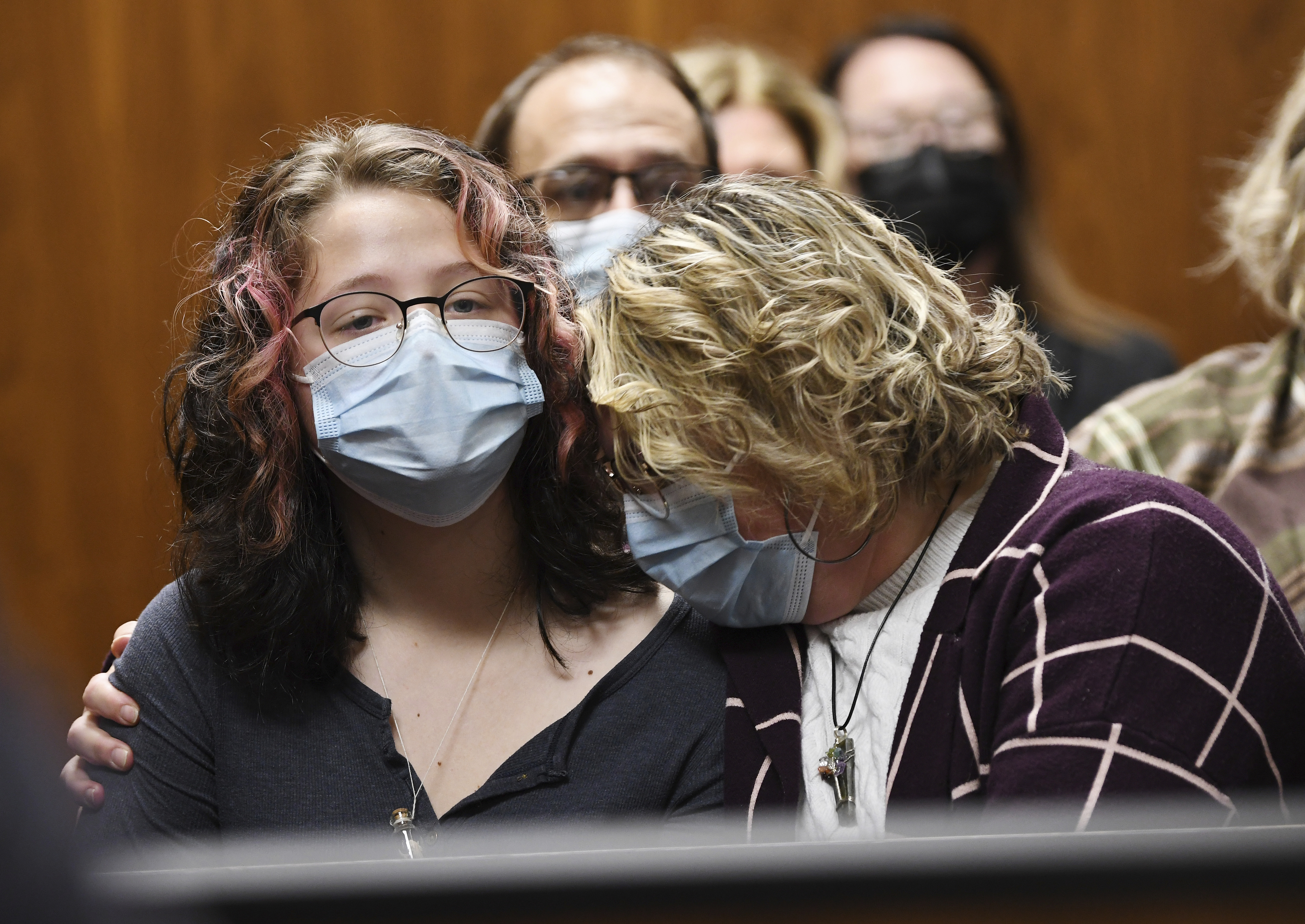 Michigan teen pleads guilty to fatal school shooting | KSL.com