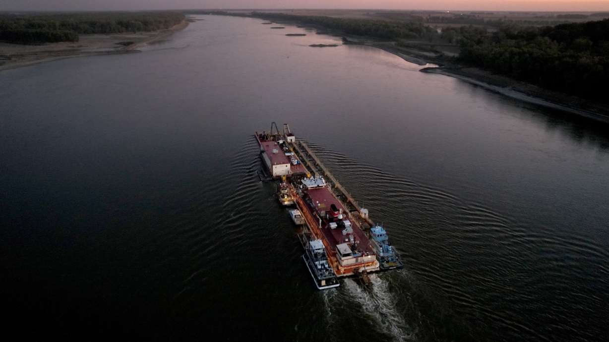Dredge Jadwin, a U.S. Army Corps of Engineers dredging vessel, powers south down the Mississippi River, Oct. 19. The lack of rainfall in recent weeks has left the Mississippi River approaching record low levels in areas from Missouri south through Louisiana, disrupting barge and other traffic along the river as the Army Corps works to keep barge traffic moving.
