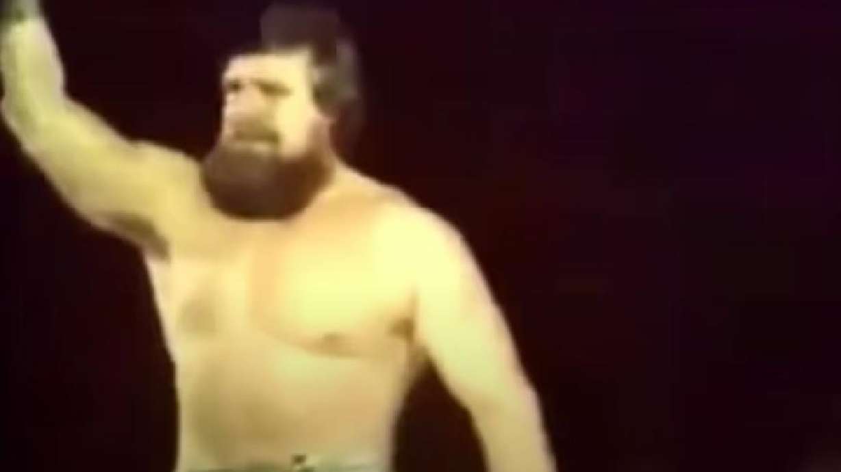 Valentin Dikul shows off his power juggling skills in this 1985 video.