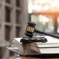 Springville woman given probation for hitting employee with car after stealing sports cards