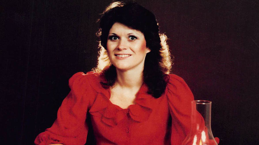 COLD: Podcast uncovers new clues about discovery of missing Utah woman's car in Las Vegas