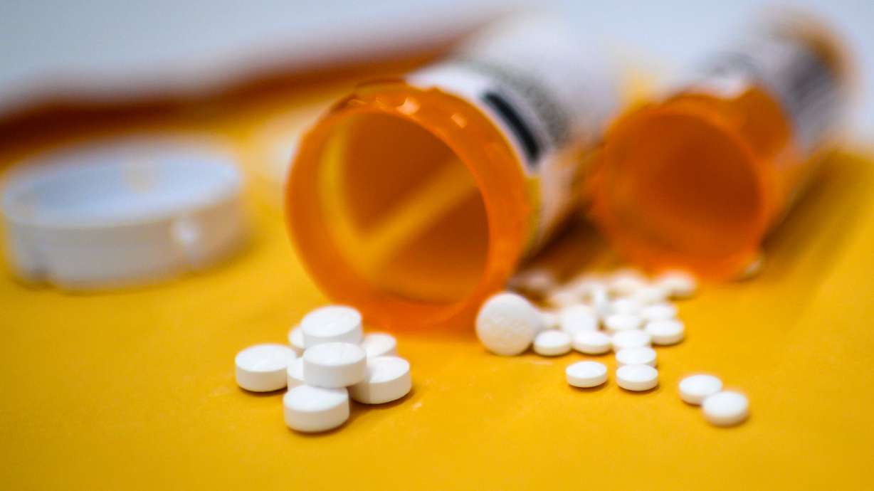The U.S. Centers for Disease Control and Prevention has updated its guidelines on the use of prescription opioids Thursday.