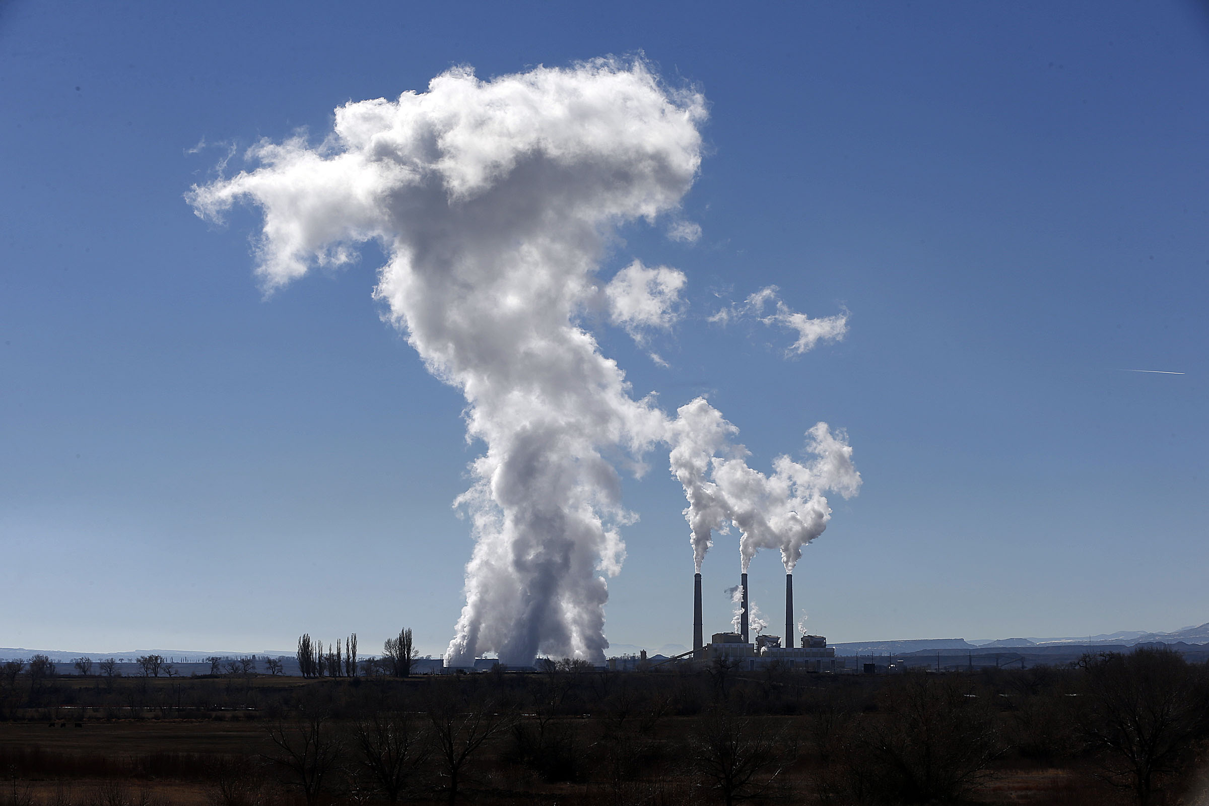 The Hunter Power Plant is pictured near Castle Dale on Jan. 14, 2015. Utah's Hunter Power Plant, operated by PacifiCorp, ranked as the ninth-worst groundwater-contaminating plant in the nation in the national study of nearly 300 power plants by environment advocate groups Earthjustice and the Environmental Integrity Project.
