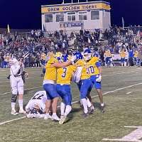 Blocked field goal saves Orem in 26-24 quarterfinal win over Alta
