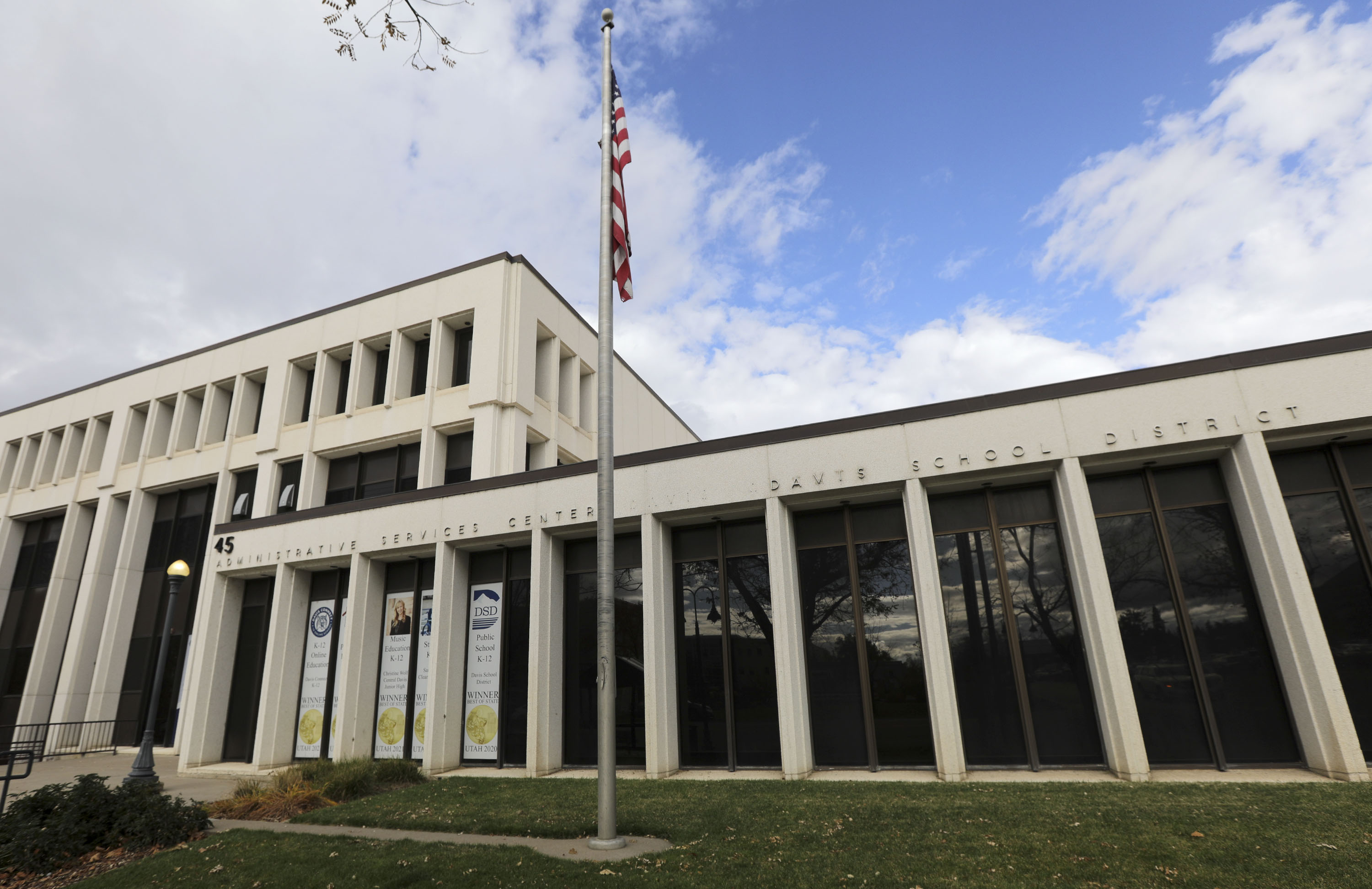 What is Davis School District planning to do with the 475M bond funds