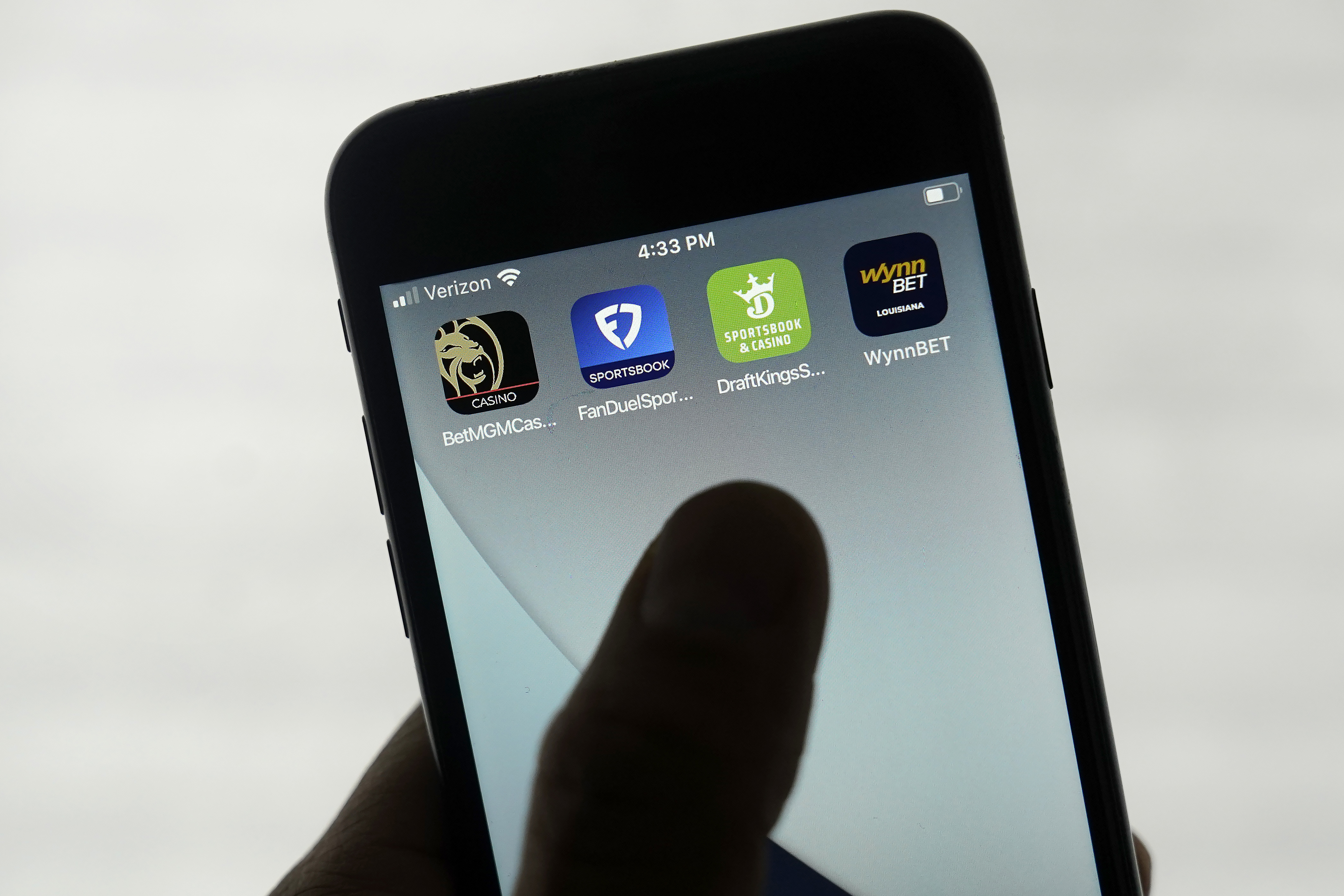 Thwarting teen gambling may require more than talking to kids
