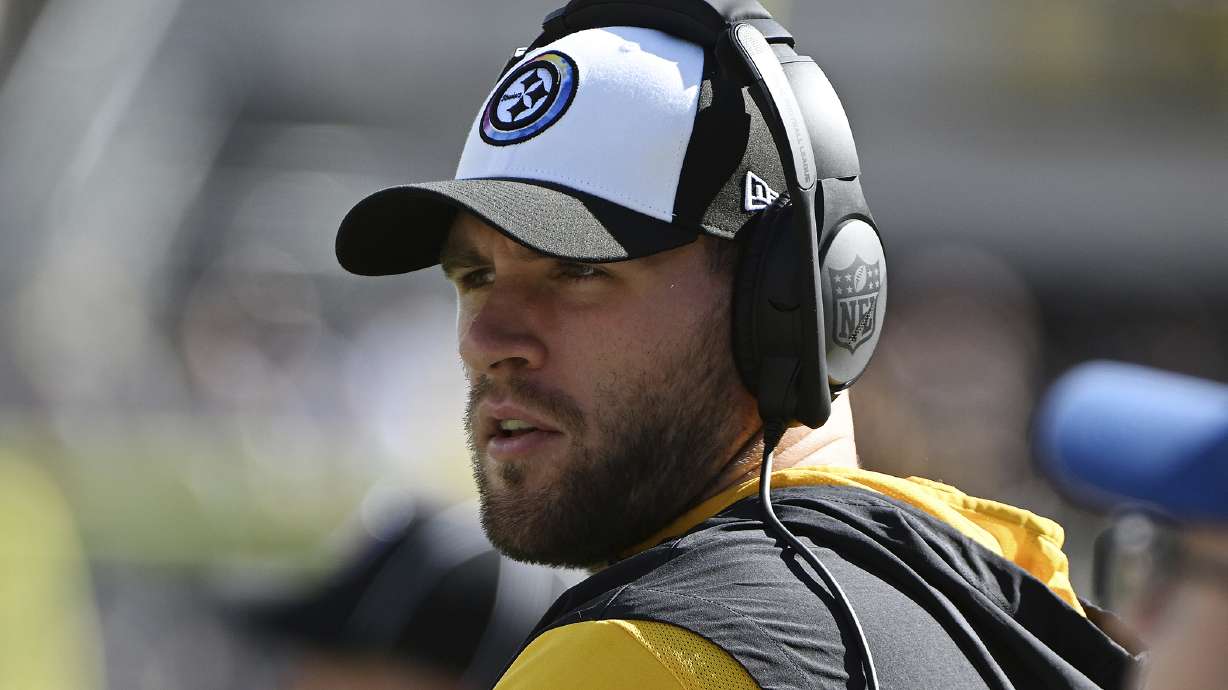 Pittsburgh Steelers linebacker T.J. Watt stands on the sideline during the first half of an NFL football game against the Tampa Bay Buccaneers in Pittsburgh, Sunday, Oct. 16, 2022.