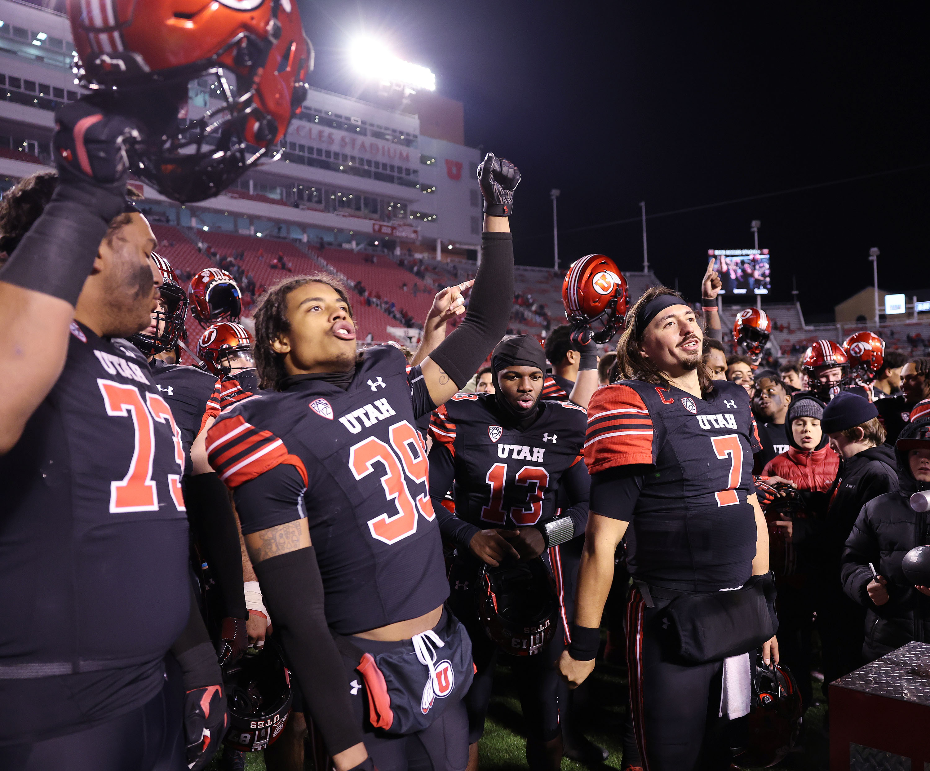 Utah Utes celebrate their win over the Stanford Cardinal in Salt Lake City on Saturday, Nov. 12, 2022.