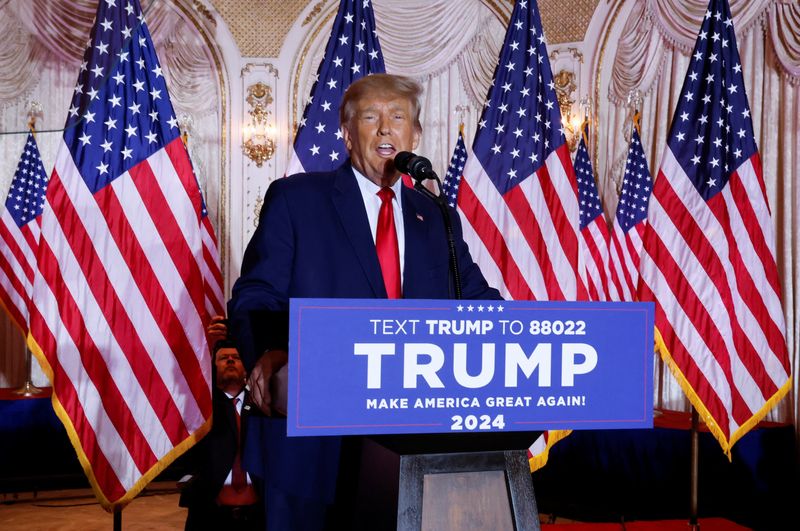 Former U.S. President Donald Trump announces that he will once again run for U.S. president in the 2024 U.S. presidential election during an event at his Mar-a-Lago estate in Palm Beach, Florida, Tuesday.