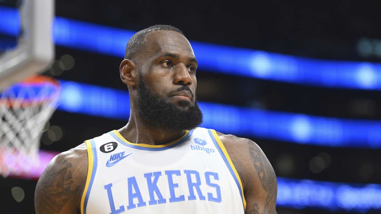 Los Angeles Lakers forward LeBron James looks on during an NBA basketball game against the Denver Nuggets, Oct. 30, 2022, in Los Angeles. Much like many of Twitter's hundreds of millions of users, professional sports stars are also dealing with the chaos and uncertainty surrounding the microblogging app since Elon Musk took it over and began trimming the staff and making other changes. Even the people paid to advise the athletes are not necessarily sure how to proceed as Twitter evolves — or maybe goes away entirely.