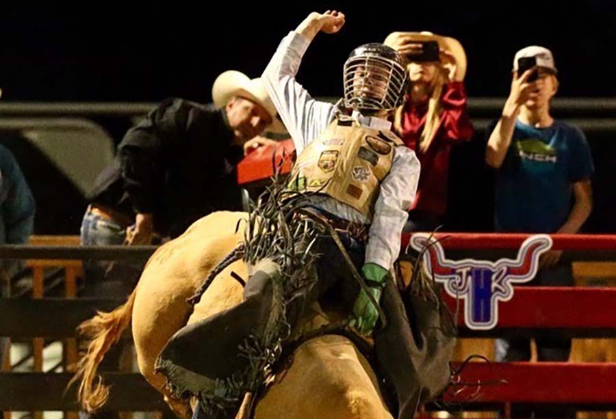 Southern Utah teen killed in bull riding accident