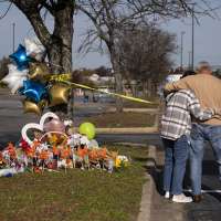 Walmart shooter left 'death note,' bought gun day of killing
