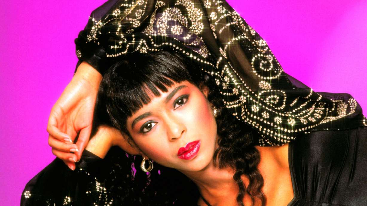 Actress/singer Irene Cara poses for a portrait in Los Angeles in 1983.