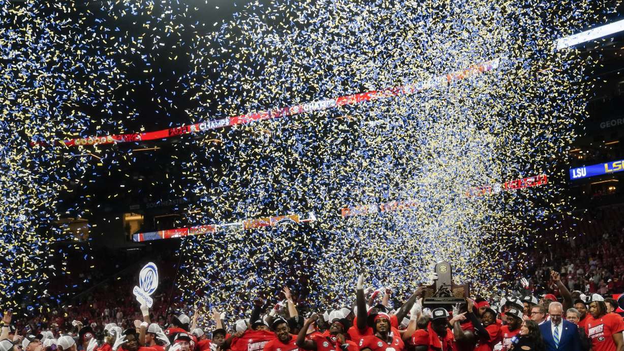Georgia celebrates a win against LSU in the after the Southeastern Conference championship NCAA college football game, Saturday, Dec. 3, 2022, in Atlanta.