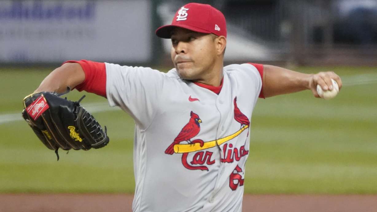 FILE - St. Louis Cardinals starter Jose Quintana pitches against the Pittsburgh Pirates during the first inning of a baseball game, Monday, Oct. 3, 2022, in Pittsburgh. The New York Mets and José Quintana agreed to a $26 million, two-year contract on Wednesday, Dec. 7, adding another veteran arm to the team's rotation.