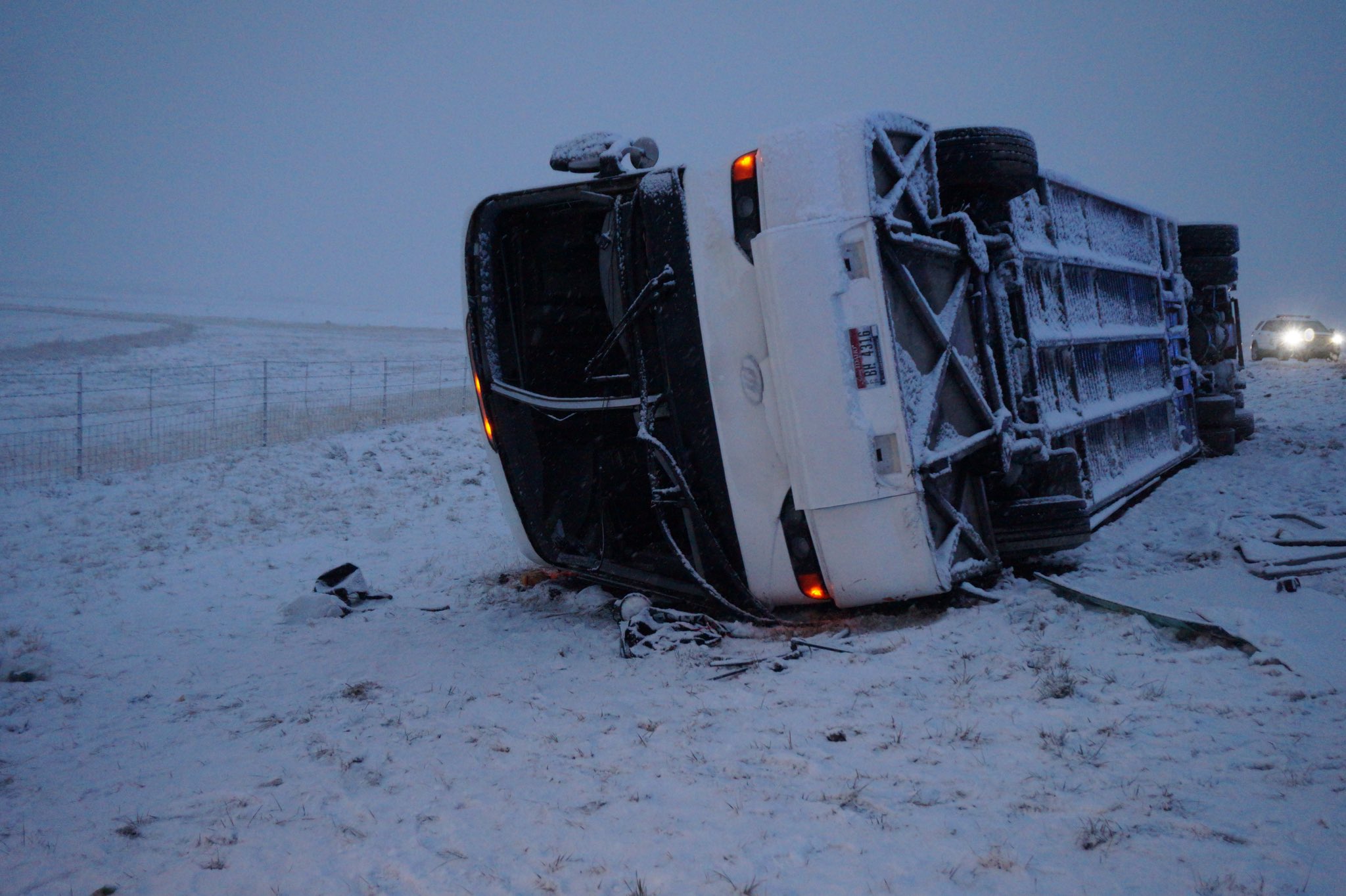 'Everybody started panicking': Passenger describes Utah bus crash that injured 23