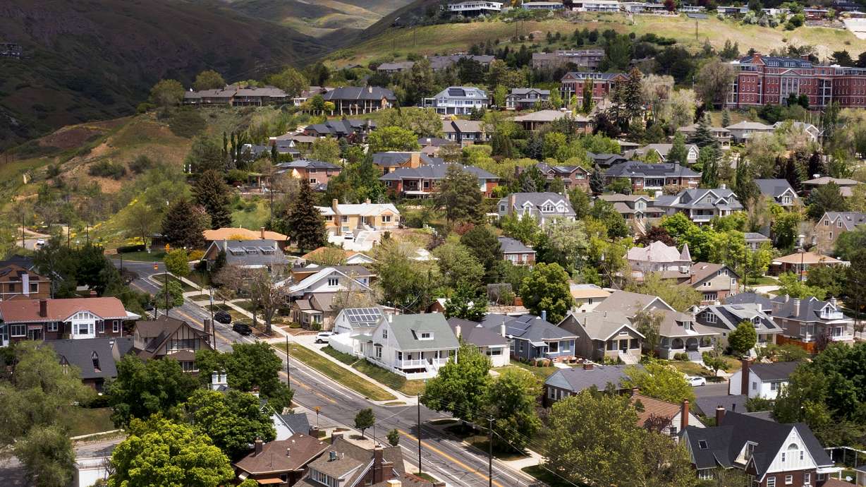 The Salt Lake City Council on Tuesday approved a plan for 19 new single-lot cottages on a vacant space of land in the Avenues neighborhood.