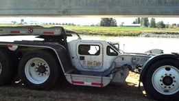 Example of what low-profile semi trucks look like from the side —basically a really long go-kart, according to the Utah Department of Transportation.